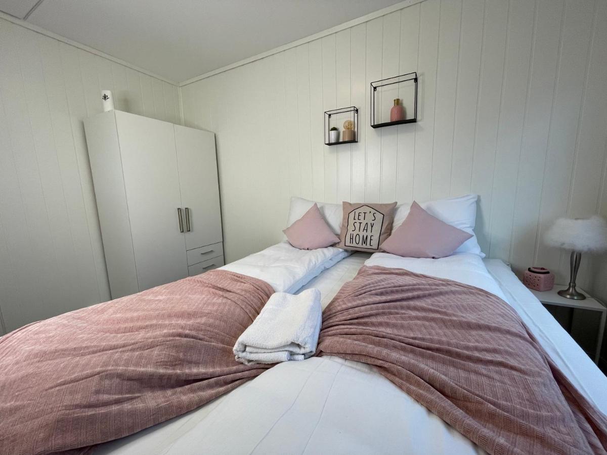 Central Bnb Stavanger At Bertis Ap 9 Generous Rooftop Terrace ภายนอก รูปภาพ