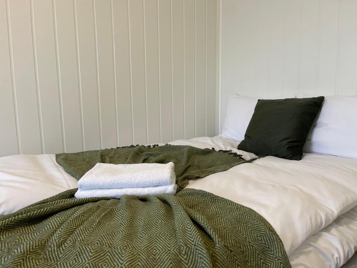 Central Bnb Stavanger At Bertis Ap 9 Generous Rooftop Terrace ภายนอก รูปภาพ